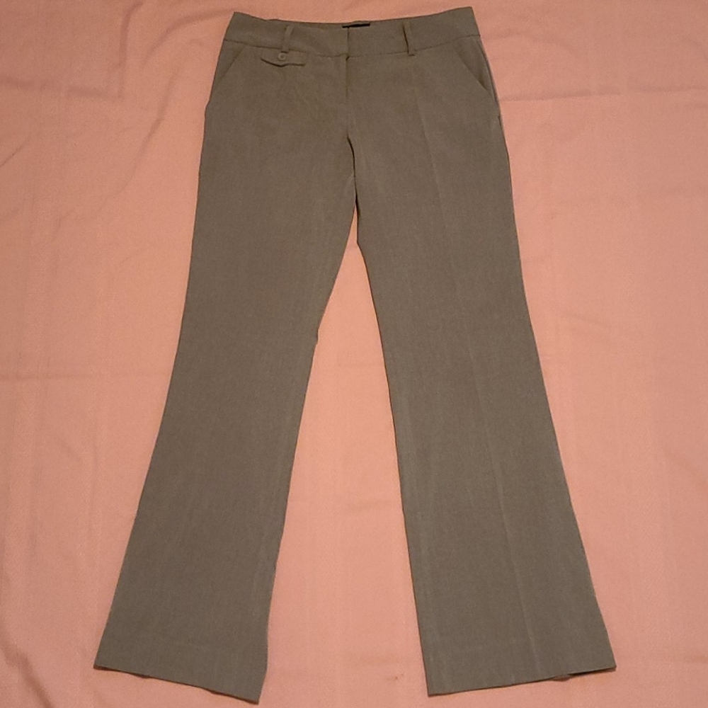 The Limited Gray pants. Size 6
